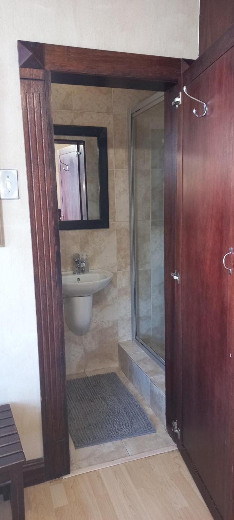 The Wooden Leg Guesthouse Kleinmond Dış mekan fotoğraf
