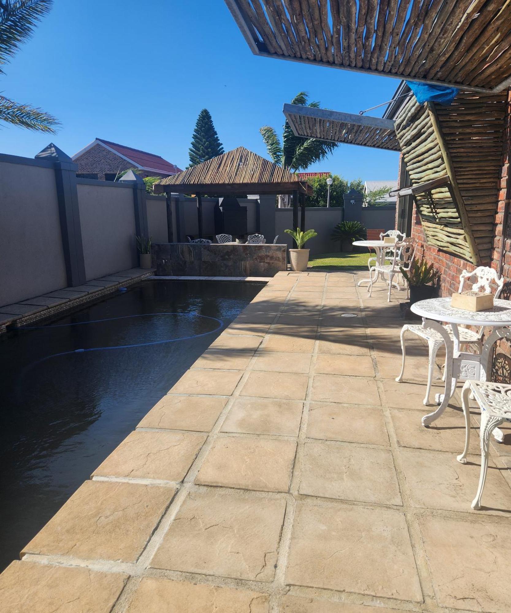 The Wooden Leg Guesthouse Kleinmond Dış mekan fotoğraf