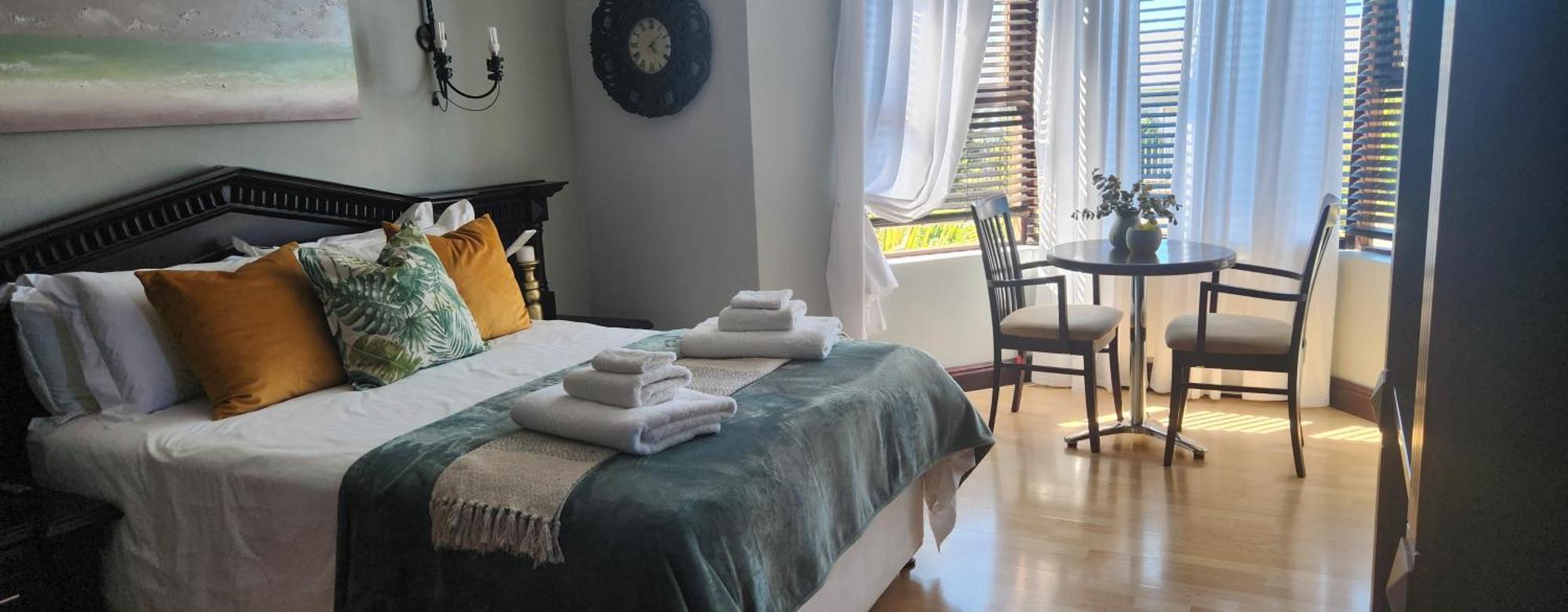 The Wooden Leg Guesthouse Kleinmond Dış mekan fotoğraf